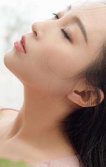 草莓视频在线观看